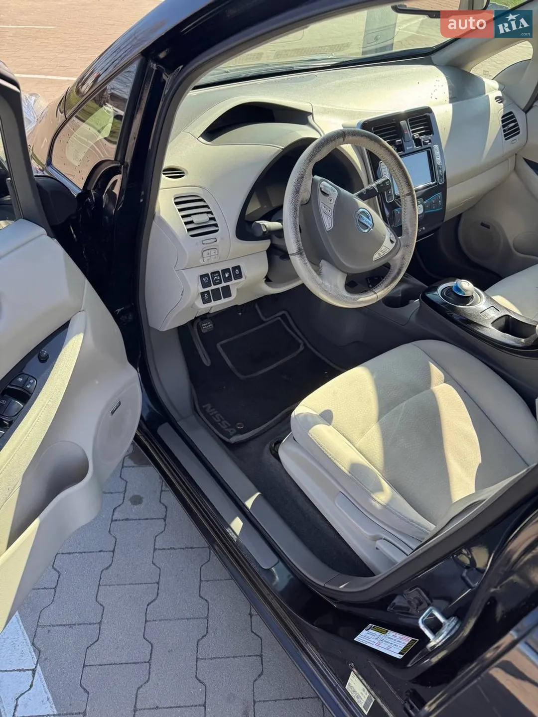 2013 Nissan Leaf - мініатюра 24