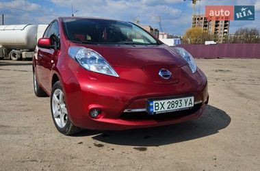 Хэтчбек Nissan Leaf 2012 в Хмельницком