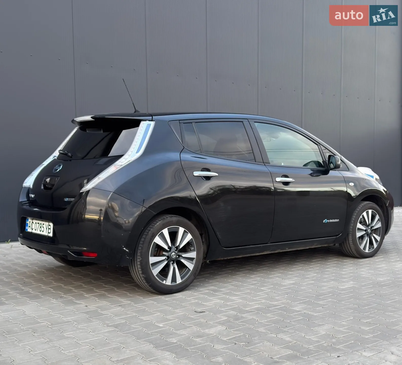 2017 Nissan Leaf - мініатюра 11