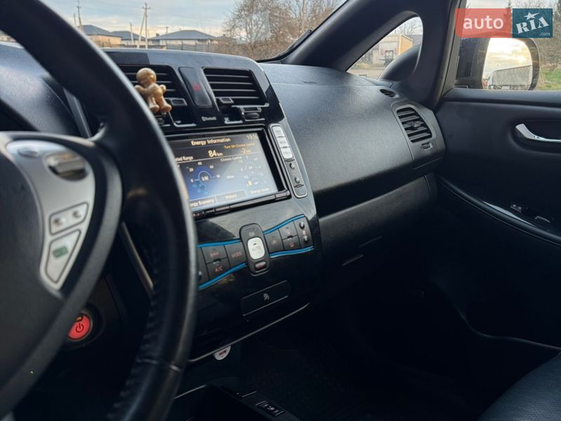 Хетчбек Nissan Leaf 2017 в Луцьку