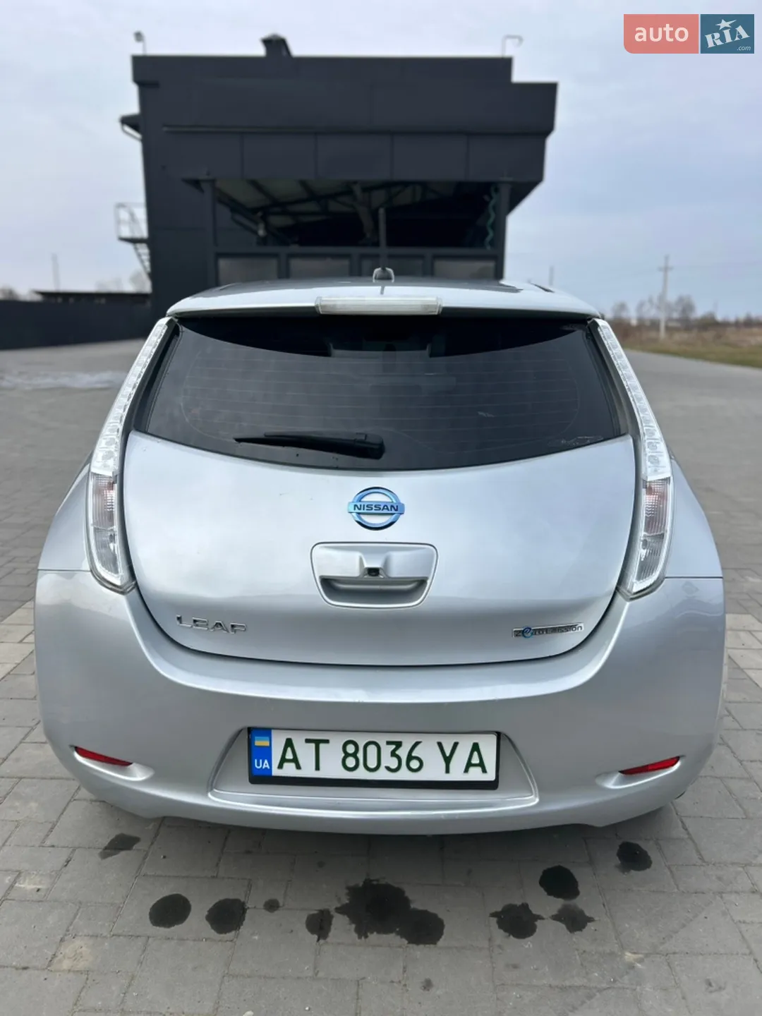 2017 Nissan Leaf - мініатюра 14