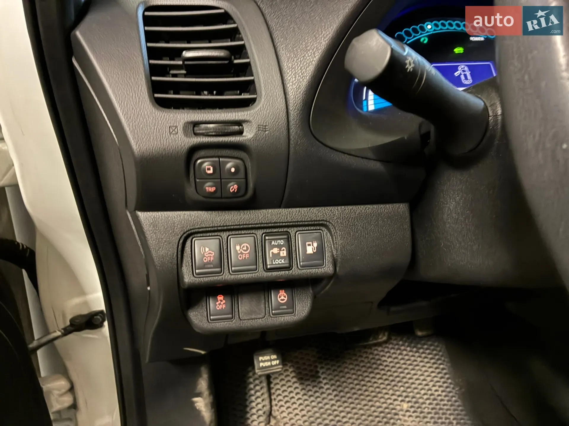 2017 Nissan Leaf - мініатюра 29