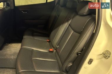 Хэтчбек Nissan Leaf 2017 в Черновцах