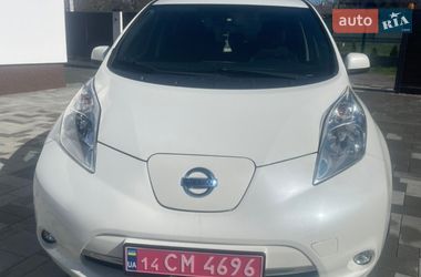 Хэтчбек Nissan Leaf 2016 в Яворове