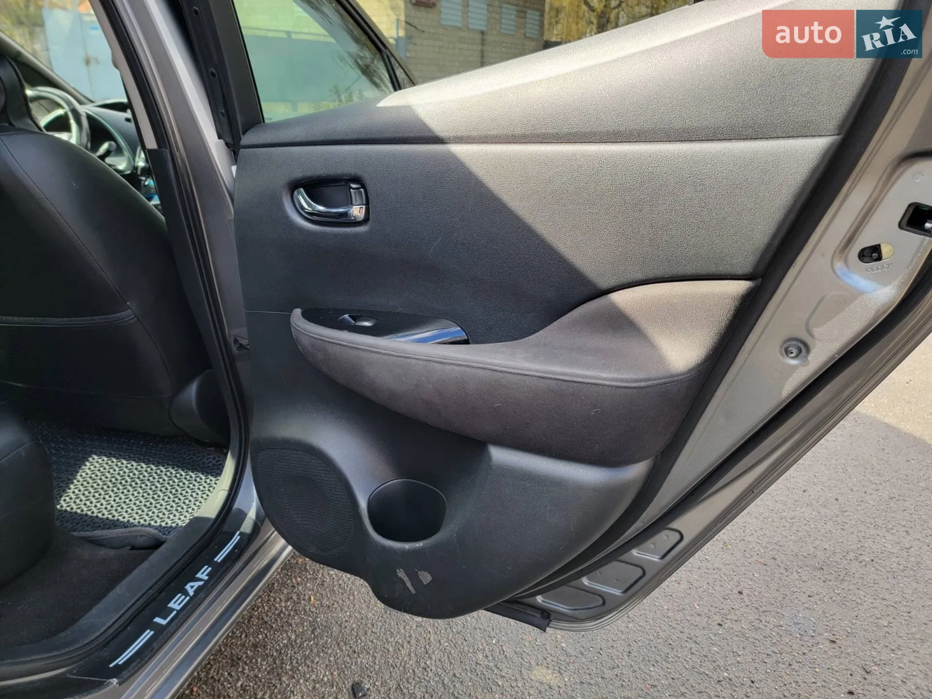 2014 Nissan Leaf - мініатюра 7