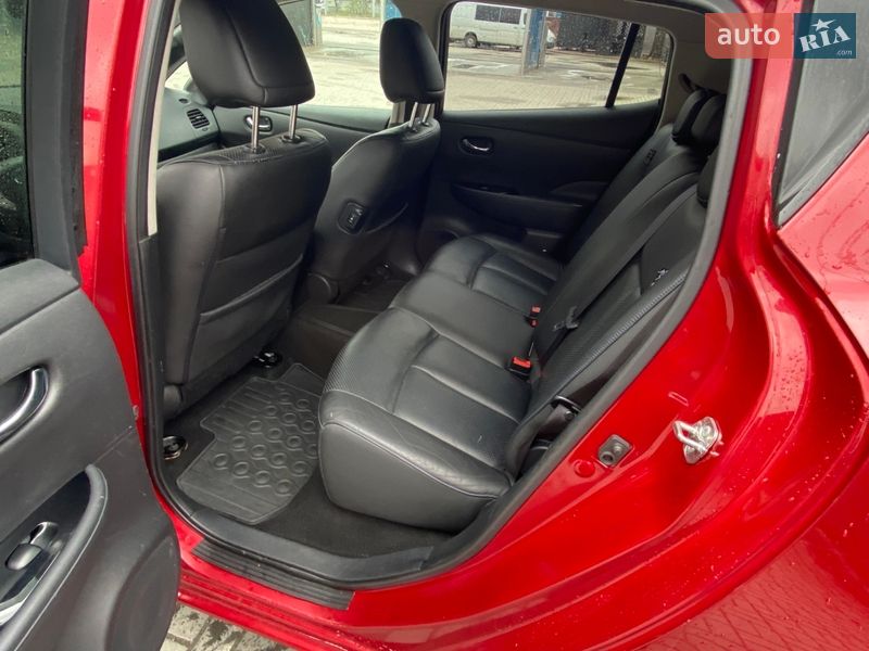 Хэтчбек Nissan Leaf 2014 в Ровно фото 11 Хэтчбек Nissan Leaf 2014 в Ровно