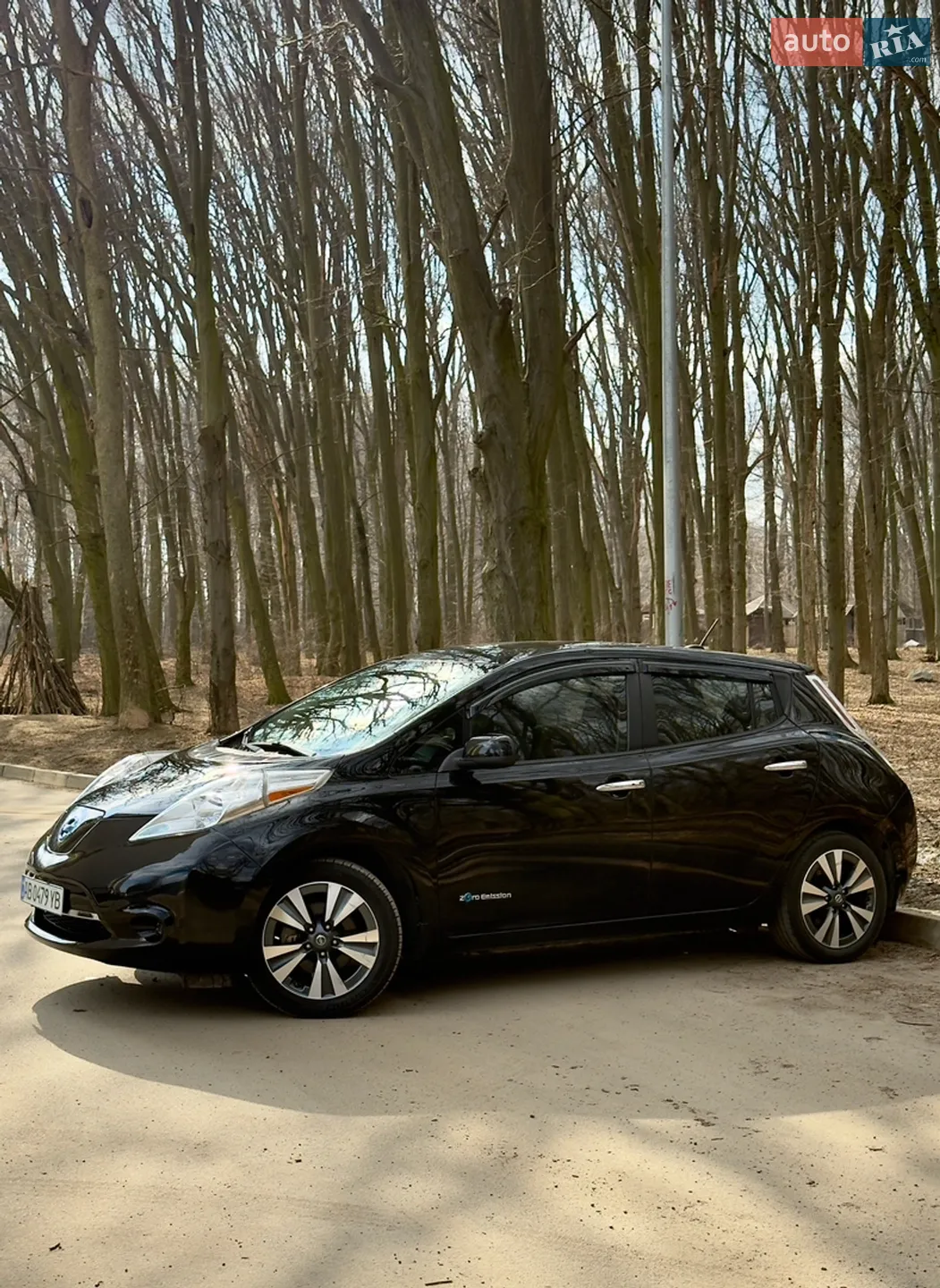 2017 Nissan Leaf - мініатюра 3