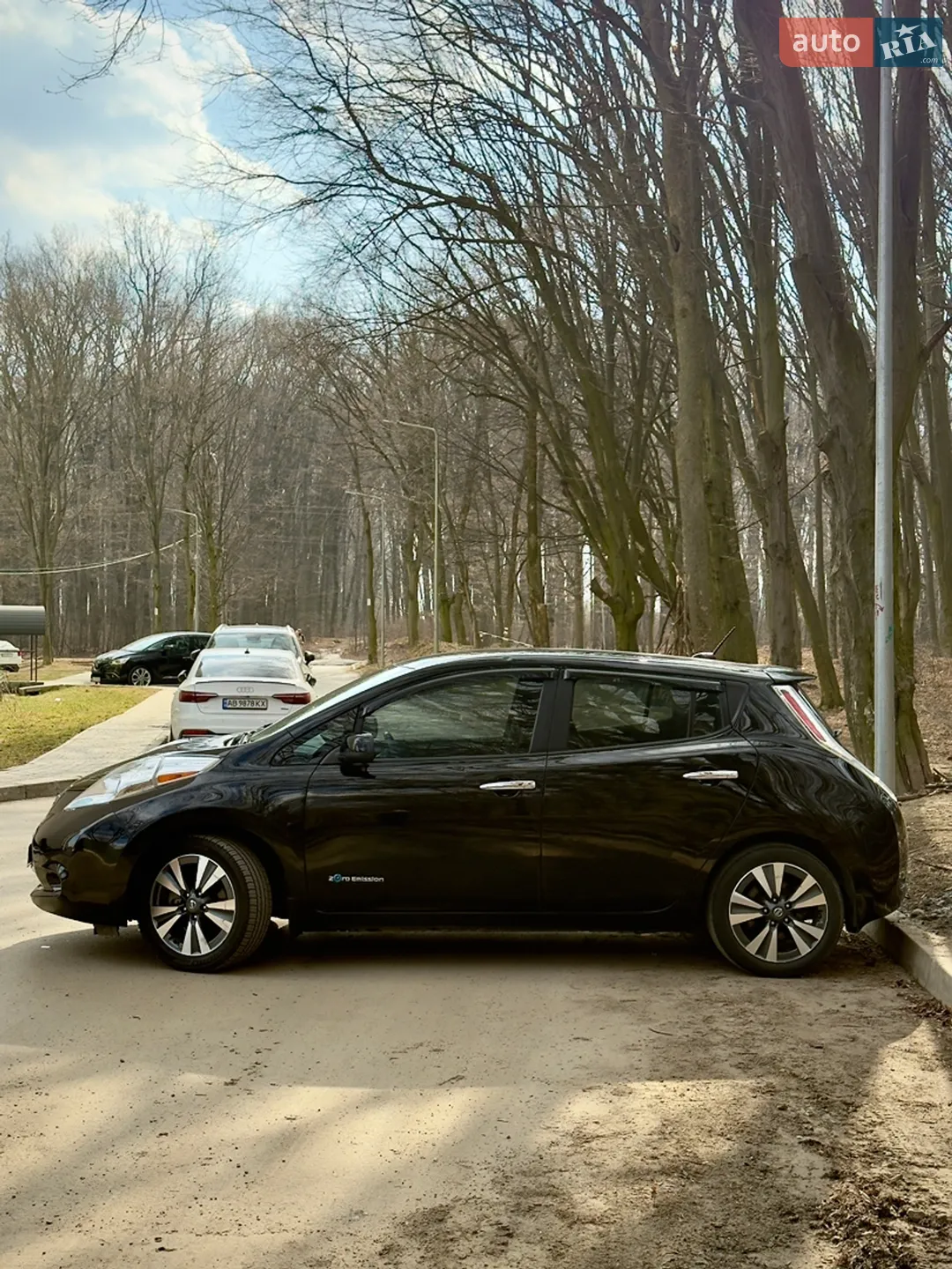2017 Nissan Leaf - мініатюра 5