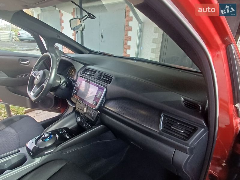 Хетчбек Nissan Leaf 2019 в Козові фото 13 Хетчбек Nissan Leaf 2019 в Козові