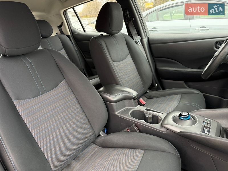 Хетчбек Nissan Leaf 2019 в Житомирі фото 10 Хетчбек Nissan Leaf 2019 в Житомирі