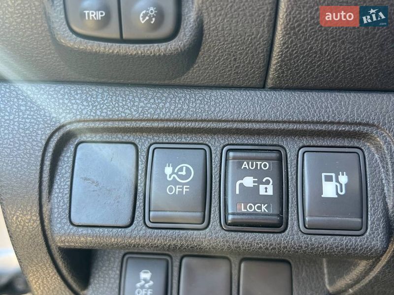 Хетчбек Nissan Leaf 2017 в Києві фото 15 Хетчбек Nissan Leaf 2017 в Києві