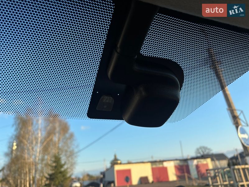 Хэтчбек Nissan Leaf 2014 в Нововолынске