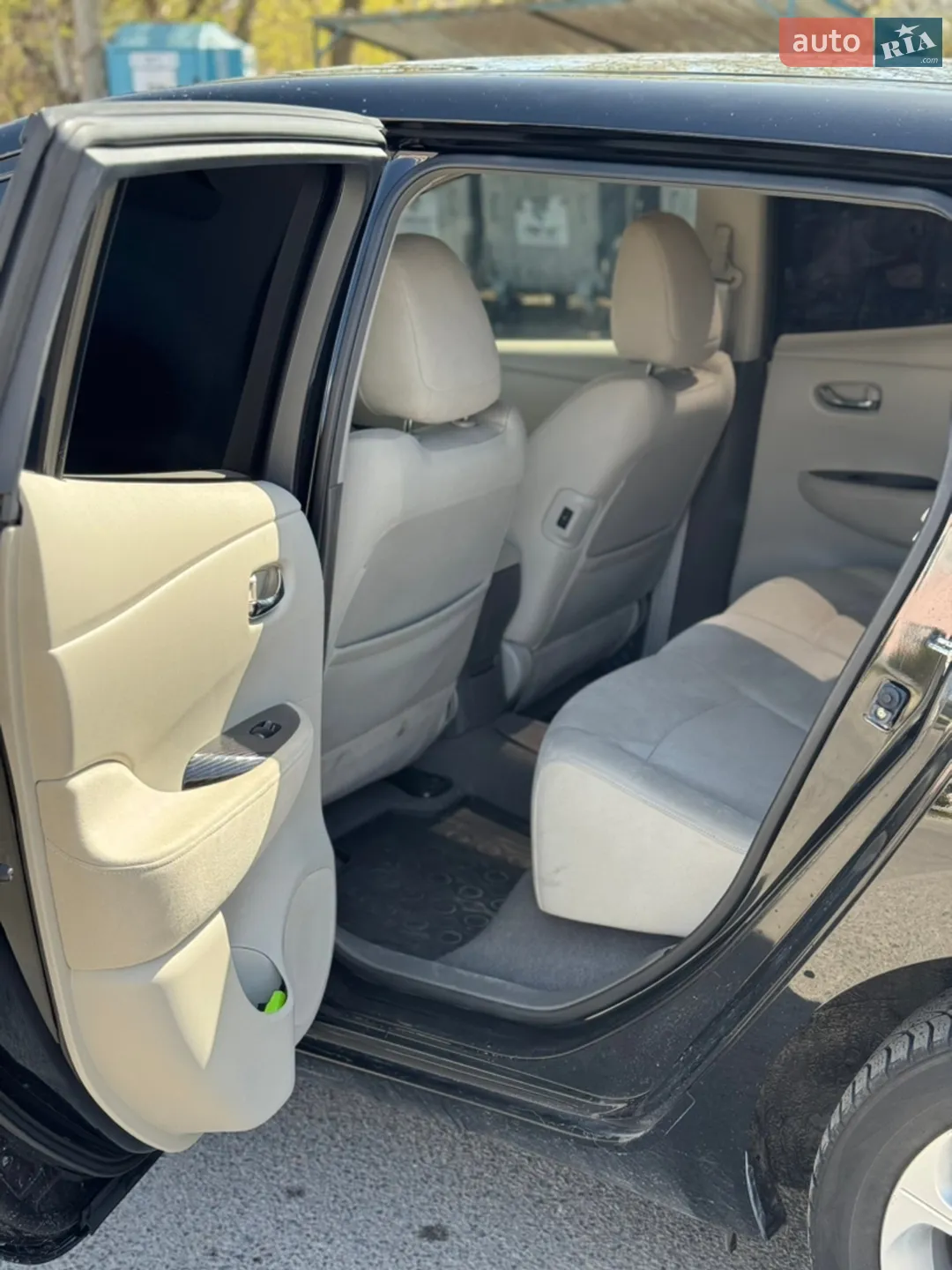 2012 Nissan Leaf - мініатюра 8