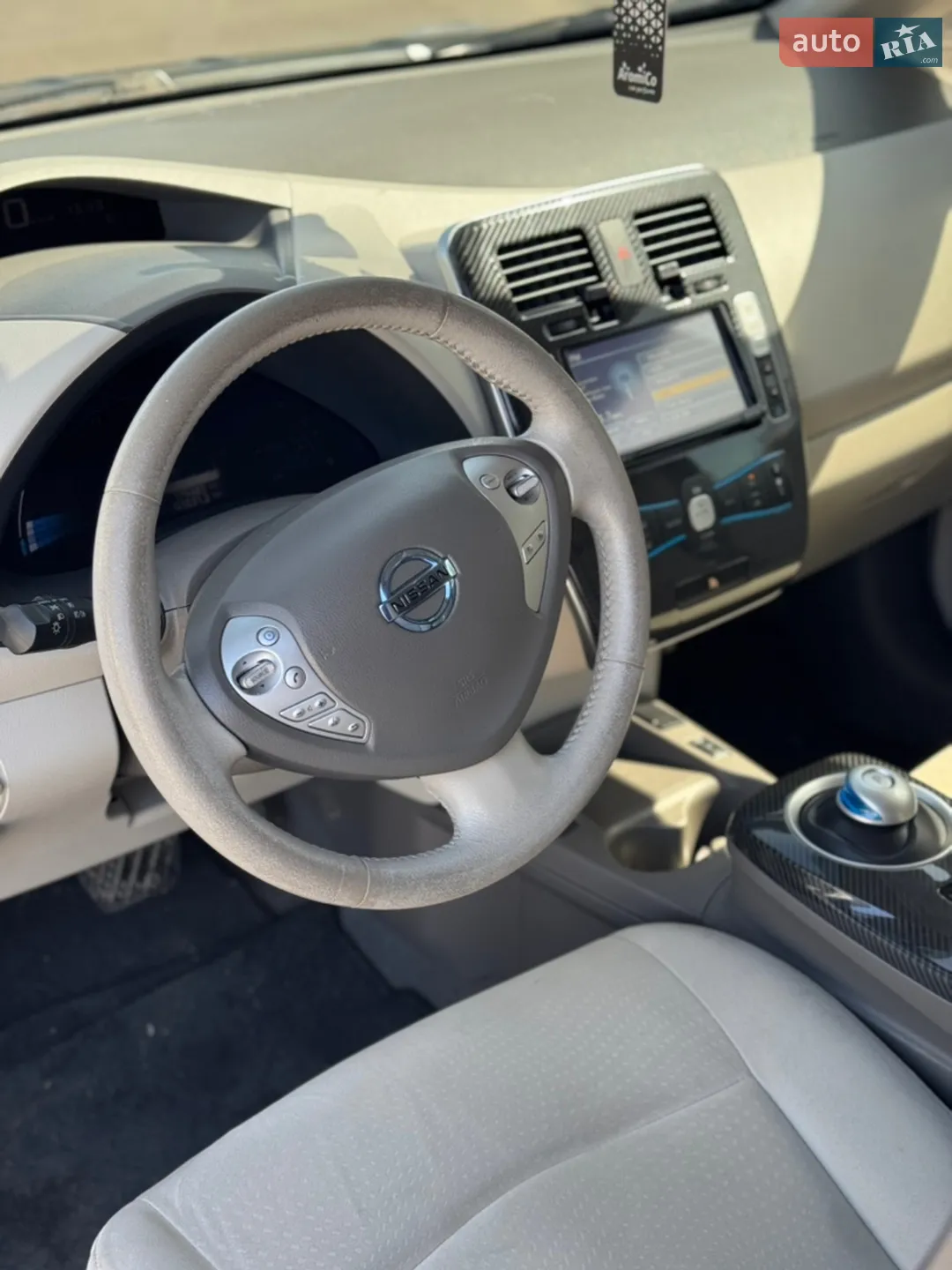 2012 Nissan Leaf - мініатюра 12