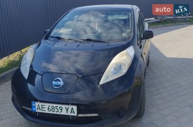 Хэтчбек Nissan Leaf 2013 в Днепре