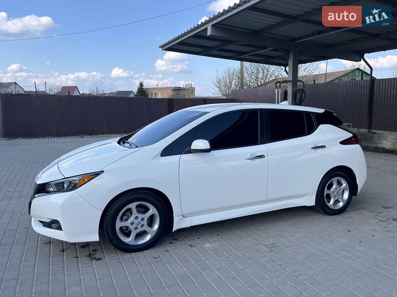 Хетчбек Nissan Leaf 2023 в Білій Церкві