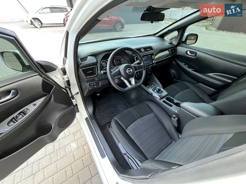 Хетчбек Nissan Leaf 2023 в Білій Церкві