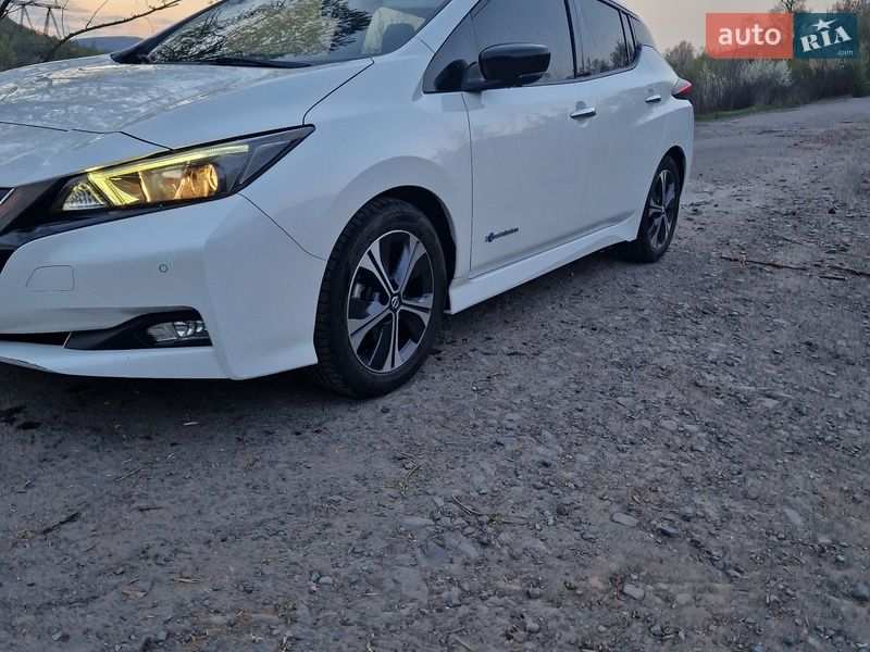 Хэтчбек Nissan Leaf 2019 в Мукачево фото 12 Хэтчбек Nissan Leaf 2019 в Мукачево