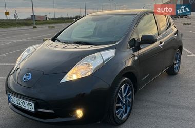 Хетчбек Nissan Leaf 2015 в Львові