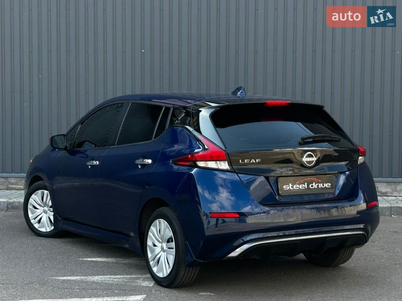 Хэтчбек Nissan Leaf 2022 в Николаеве