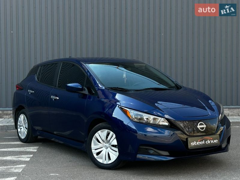 Хэтчбек Nissan Leaf 2022 в Николаеве
