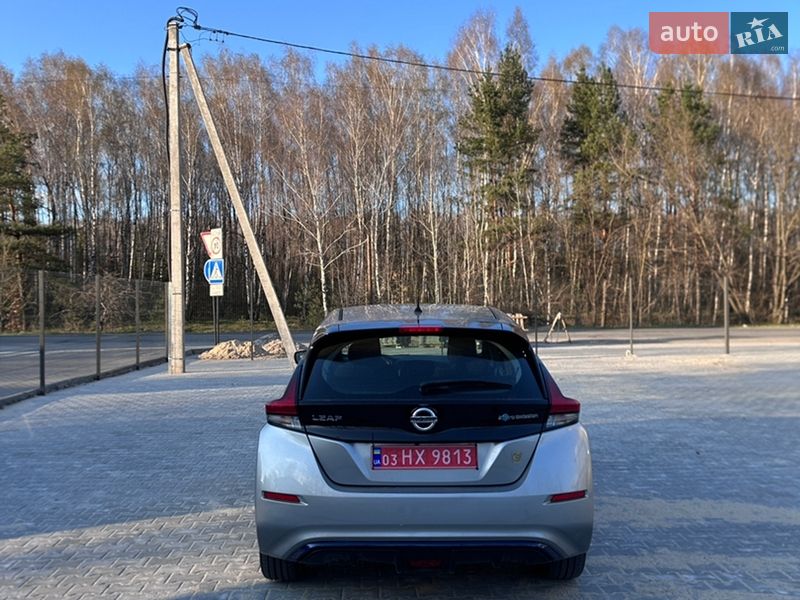 Хэтчбек Nissan Leaf 2018 в Славуте фото 18 Хэтчбек Nissan Leaf 2018 в Славуте