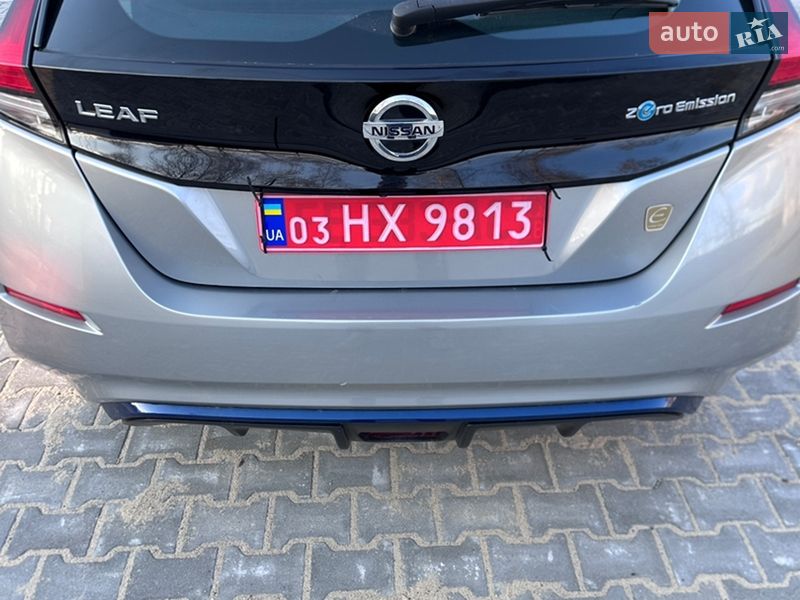 Хэтчбек Nissan Leaf 2018 в Славуте фото 35 Хэтчбек Nissan Leaf 2018 в Славуте