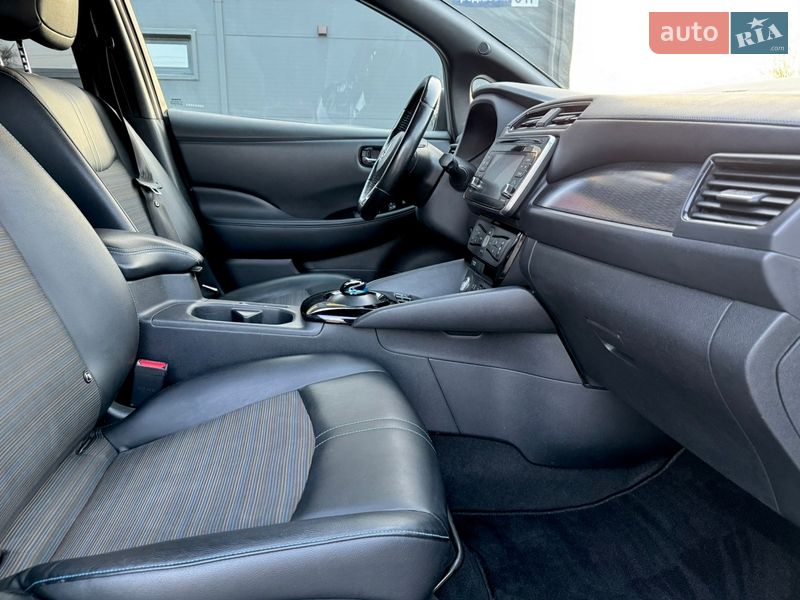 Хетчбек Nissan Leaf 2018 в Тернополі фото 10 Хетчбек Nissan Leaf 2018 в Тернополі