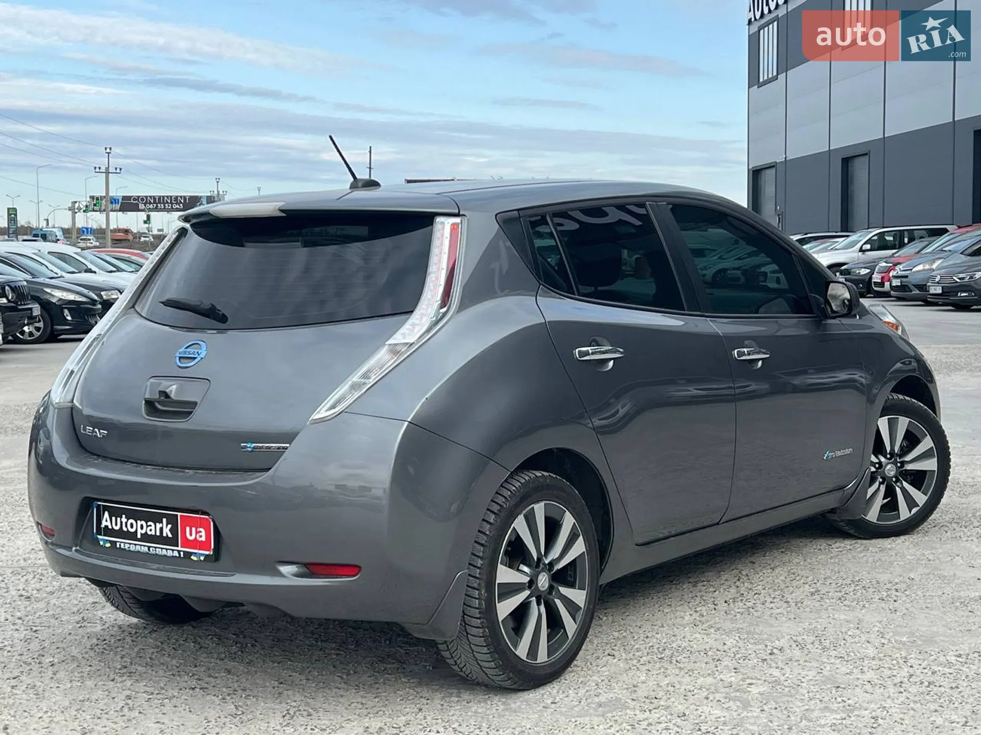 2015 Nissan Leaf - мініатюра 7