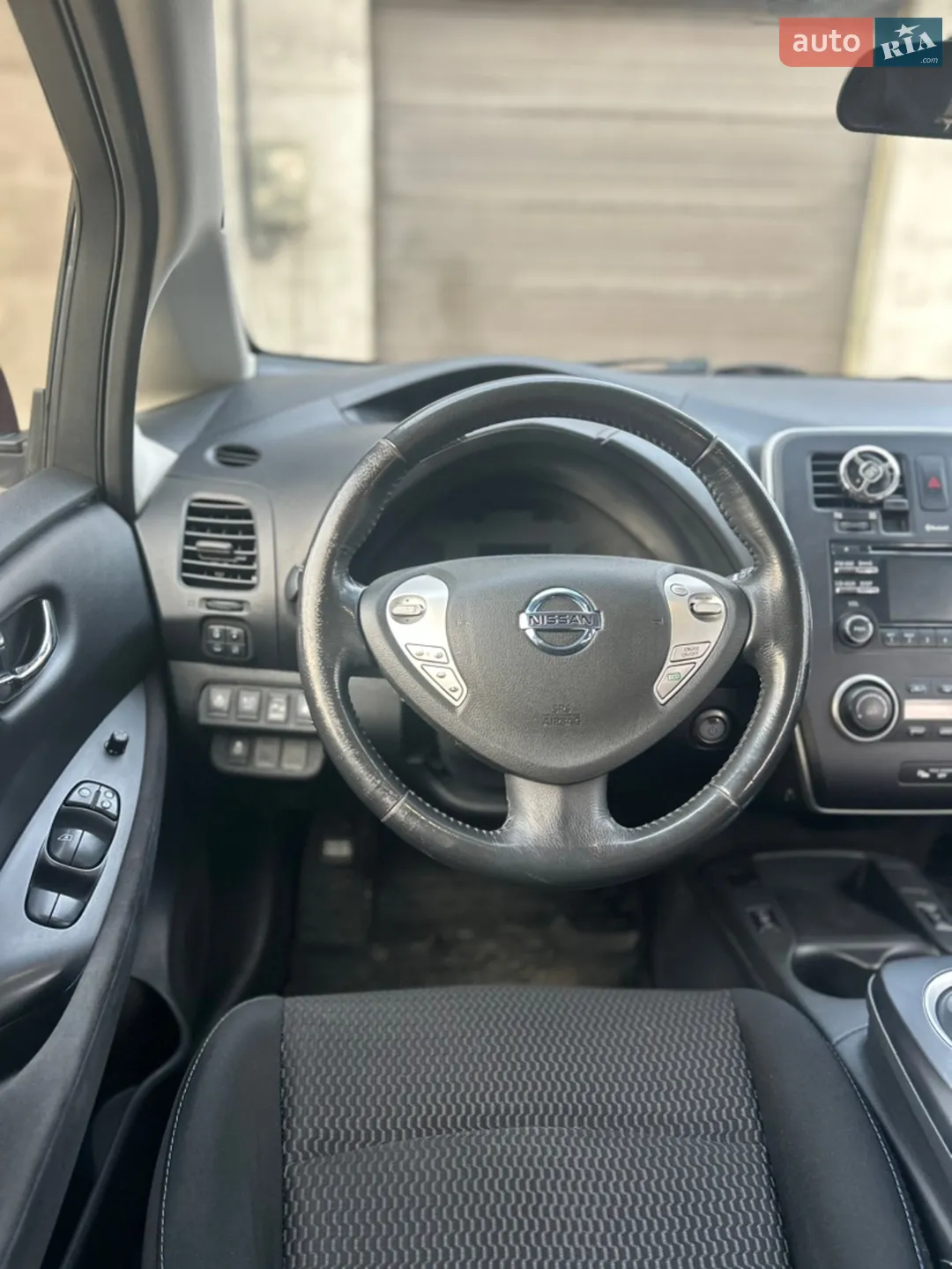 2015 Nissan Leaf - мініатюра 11