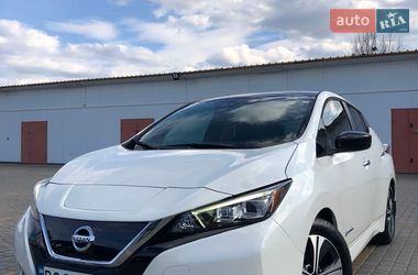 Хэтчбек Nissan Leaf 2018 в Львове