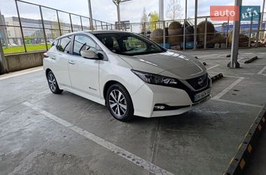 Хэтчбек Nissan Leaf 2019 в Ровно