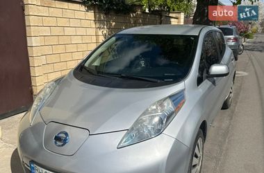 Хэтчбек Nissan Leaf 2015 в Одессе
