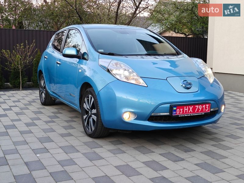 Nissan Leaf 2014