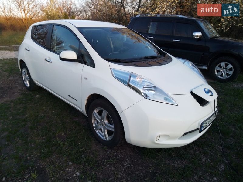Nissan Leaf 2014