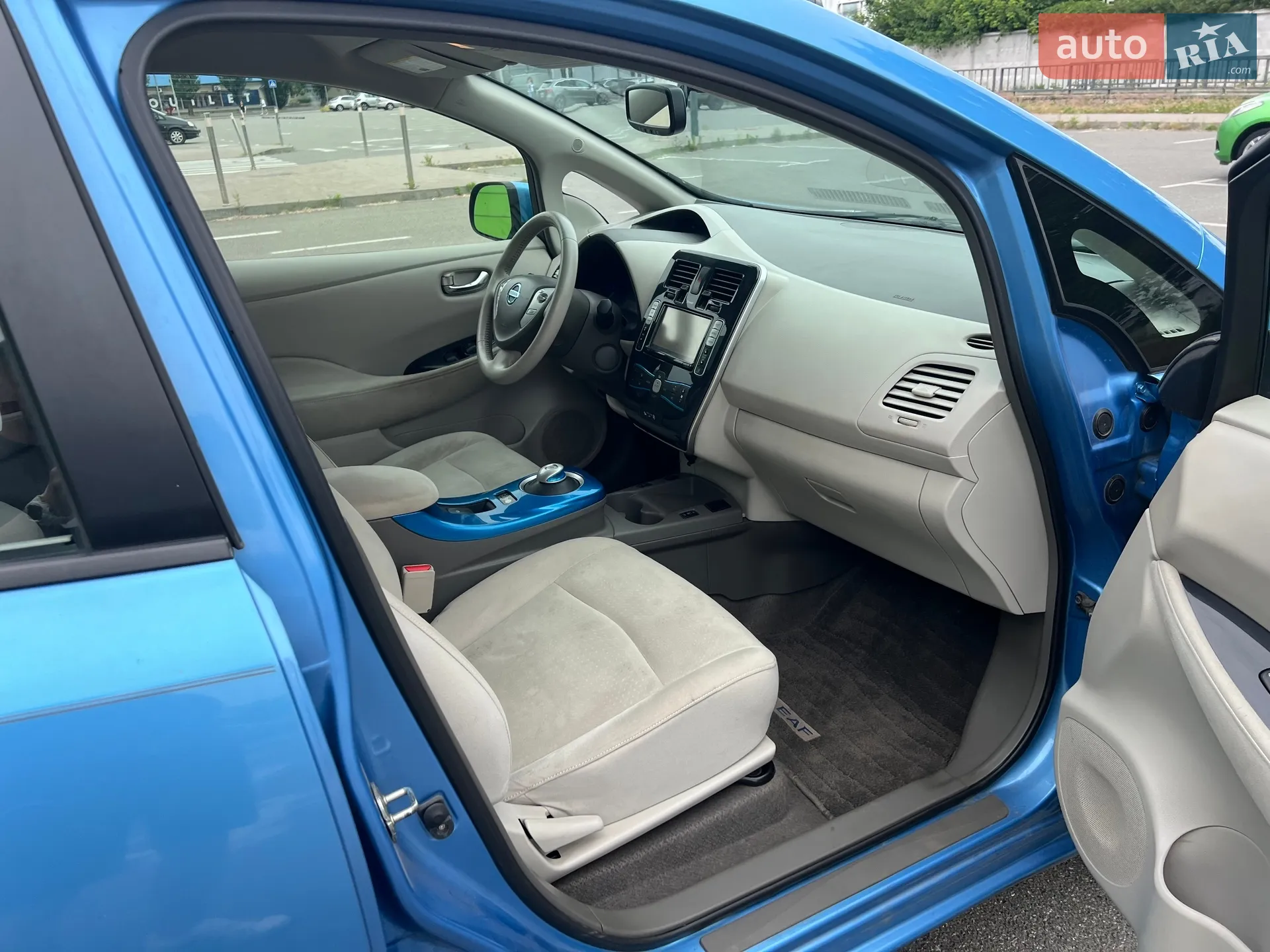 2012 Nissan Leaf - мініатюра 35