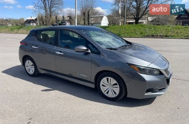 Хэтчбек Nissan Leaf 2018 в Томашполе