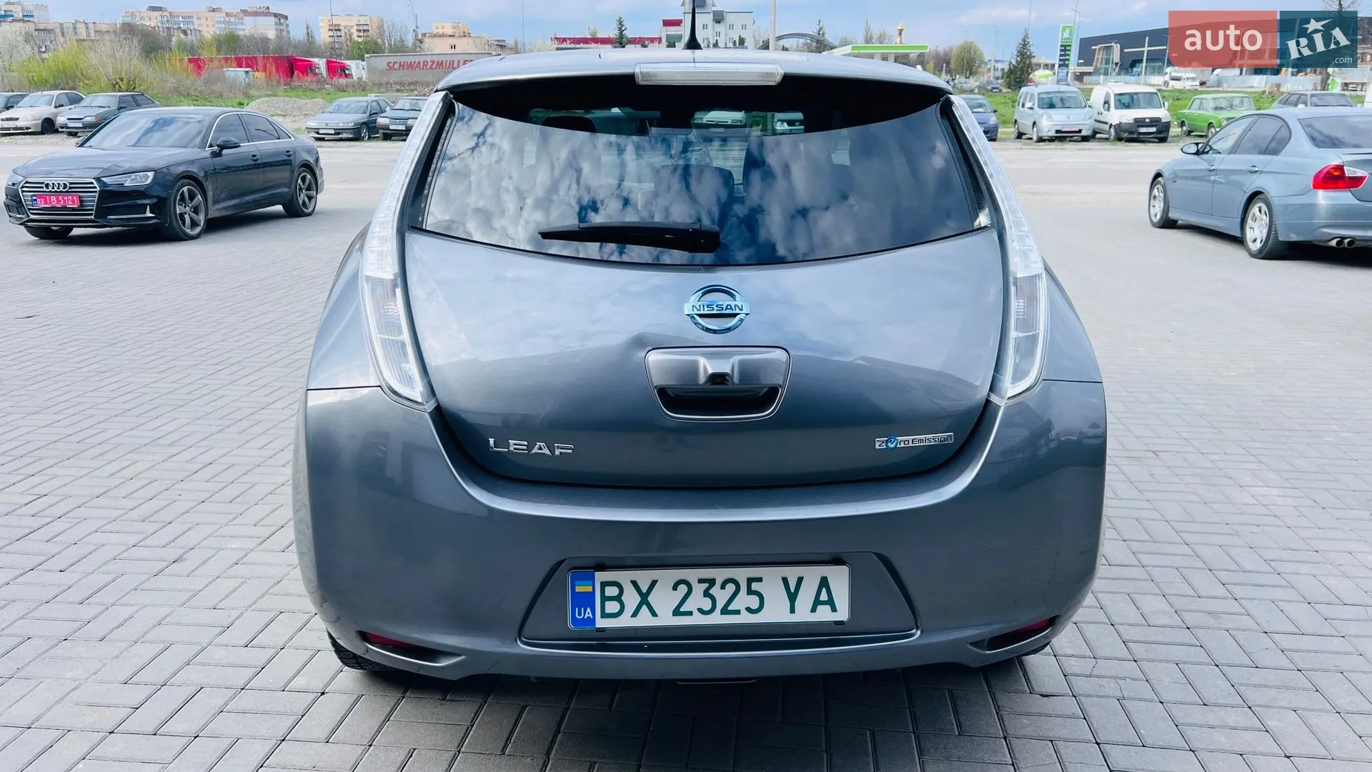 2015 Nissan Leaf - мініатюра 28