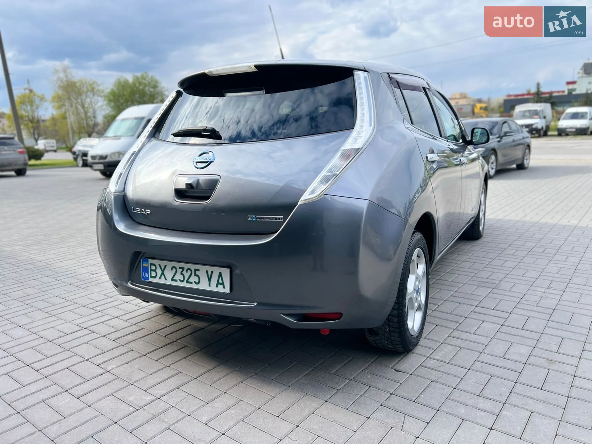 2015 Nissan Leaf - мініатюра 26
