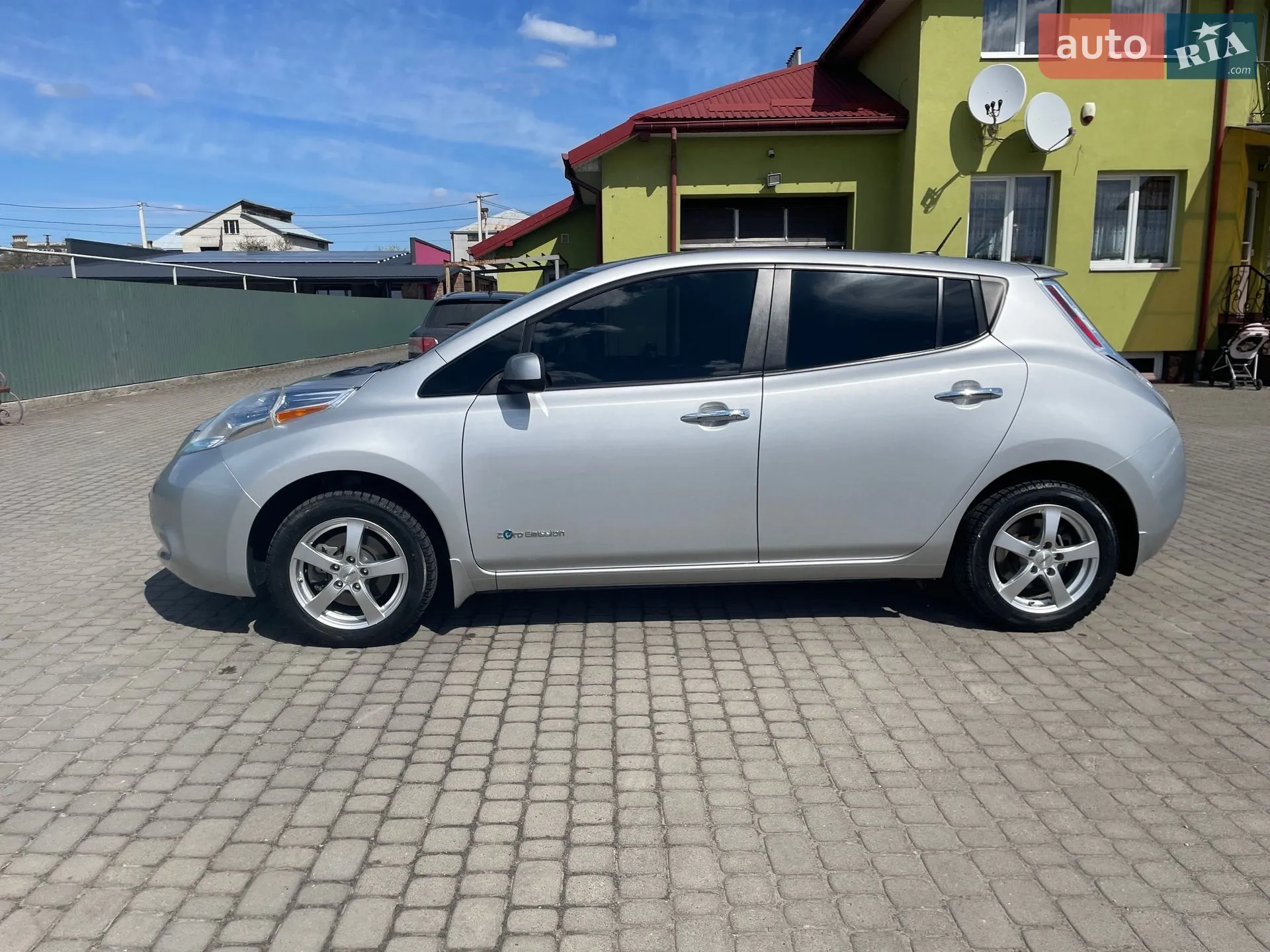 2014 Nissan Leaf - мініатюра 3