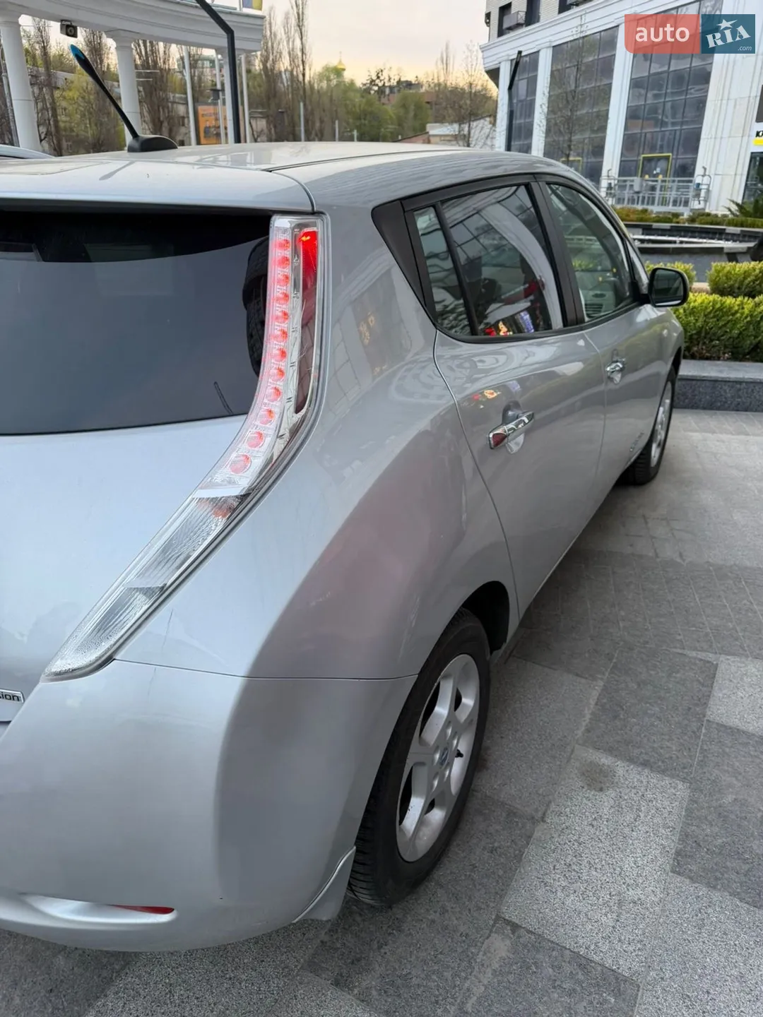 2012 Nissan Leaf - мініатюра 3