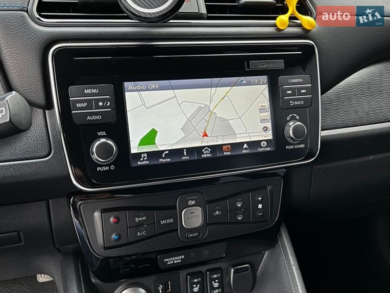 Хетчбек Nissan Leaf 2018 в Кобеляках