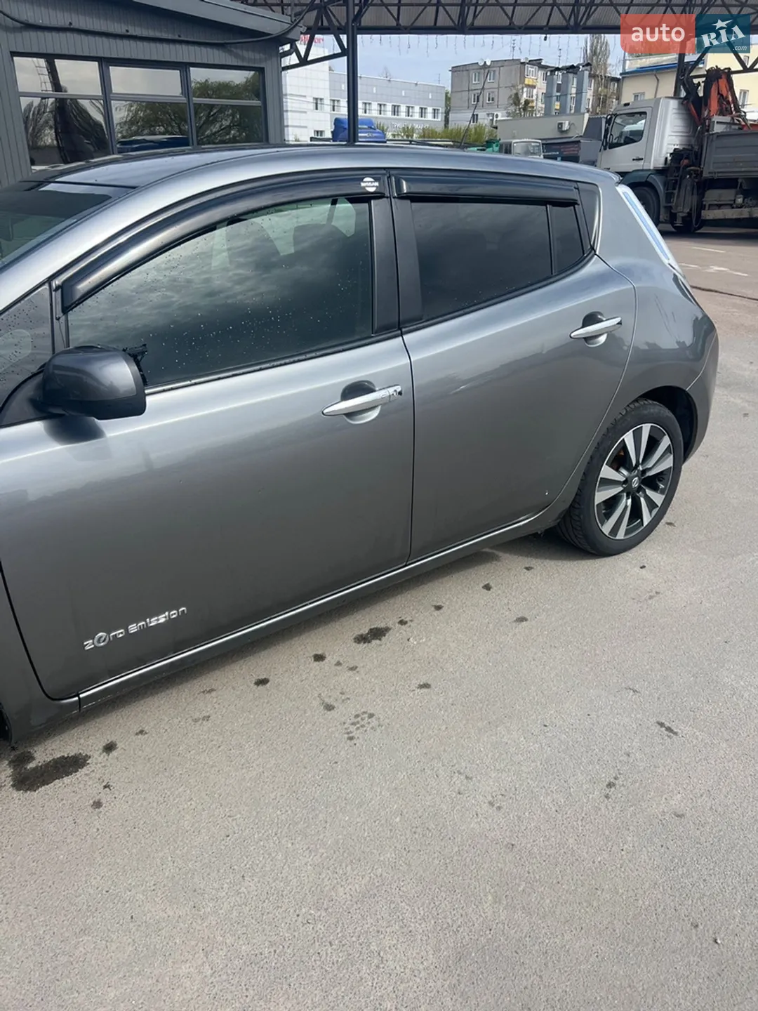 2016 Nissan Leaf - мініатюра 20