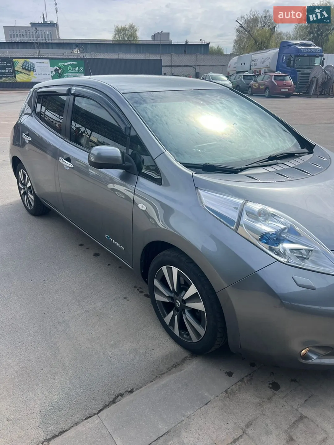 2016 Nissan Leaf - мініатюра 24