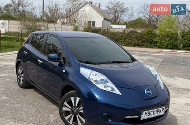 Хетчбек Nissan Leaf 2017 в Кривому Розі