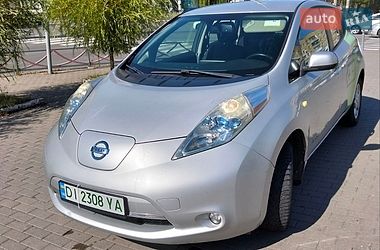 Хэтчбек Nissan Leaf 2014 в Виннице