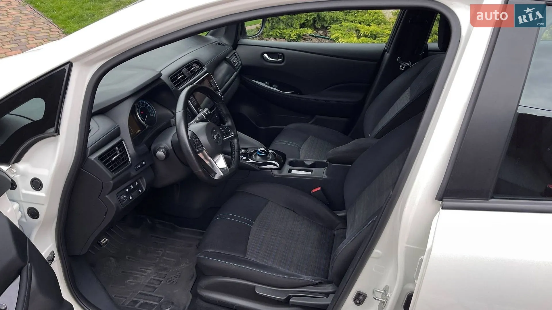 2020 Nissan Leaf - мініатюра 19