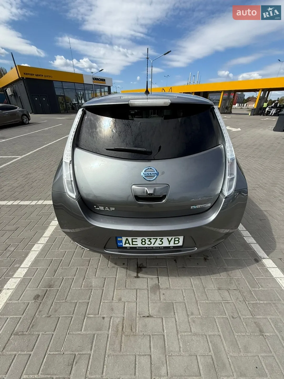 2016 Nissan Leaf - мініатюра 10