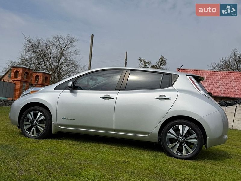 Nissan Leaf 2016
