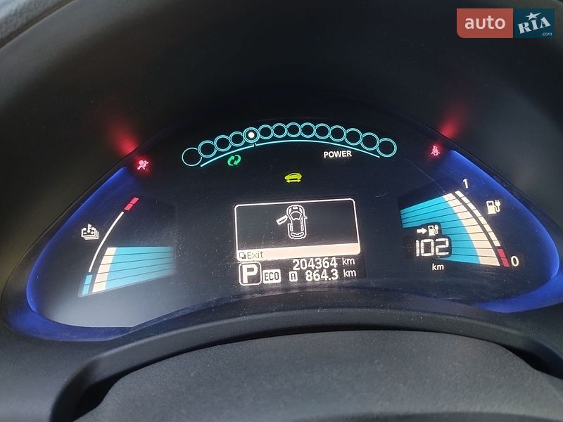 Хэтчбек Nissan Leaf 2016 в Одессе